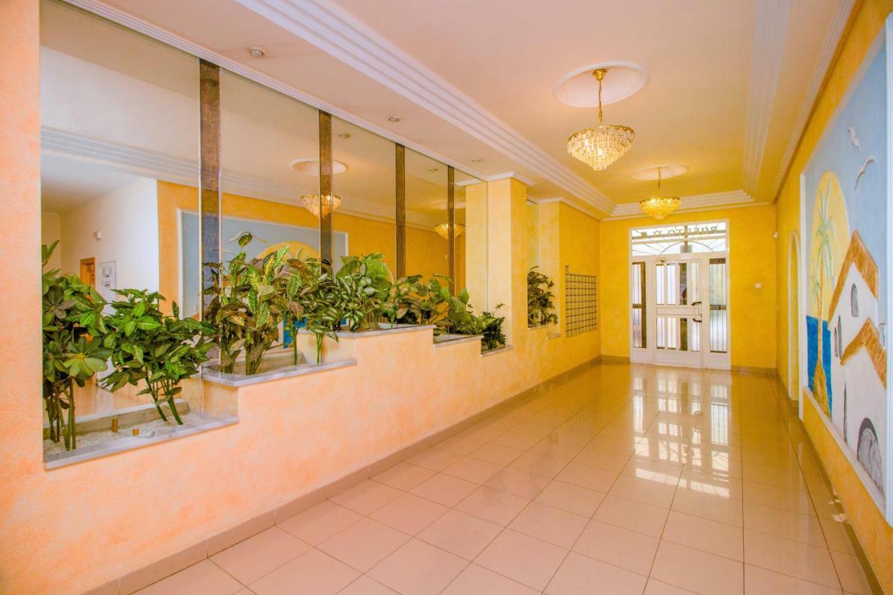 San Julian Apartamento Torrevieja Luaran gambar